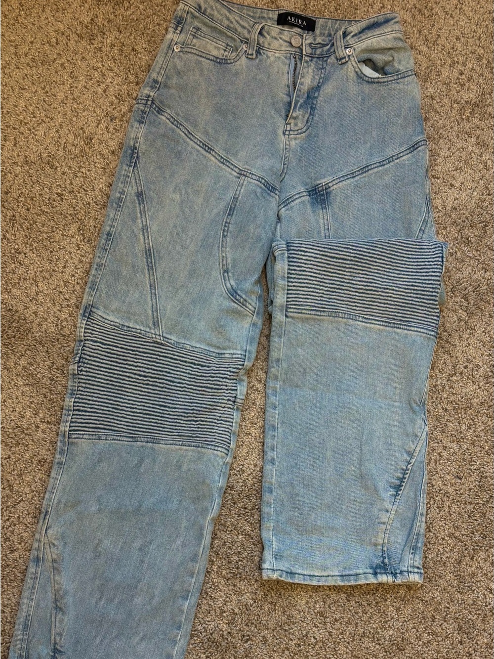 AKIRA Light Blue Ribbed-Knee Baggy Women’s Jeans